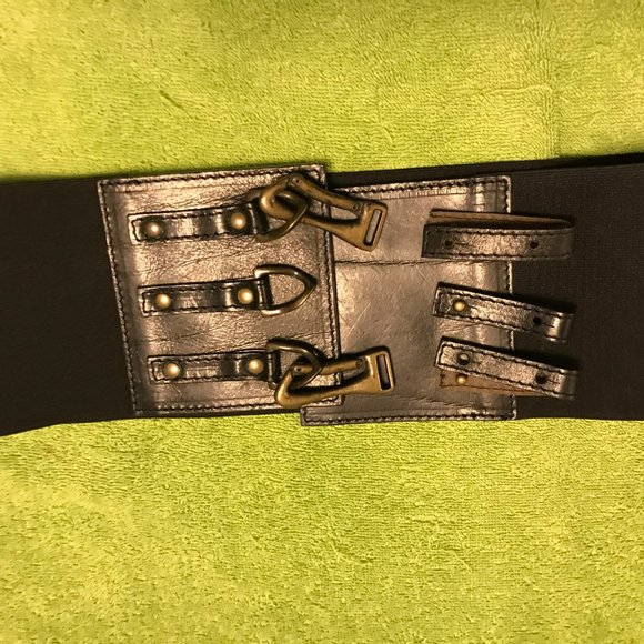 NWOT J LINDBERG BLACK LEATHER STRETCH BUCKLE BELT